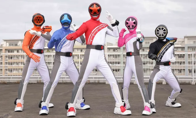 爆上战队奔奔者 爆上戦隊ブンブンジャー