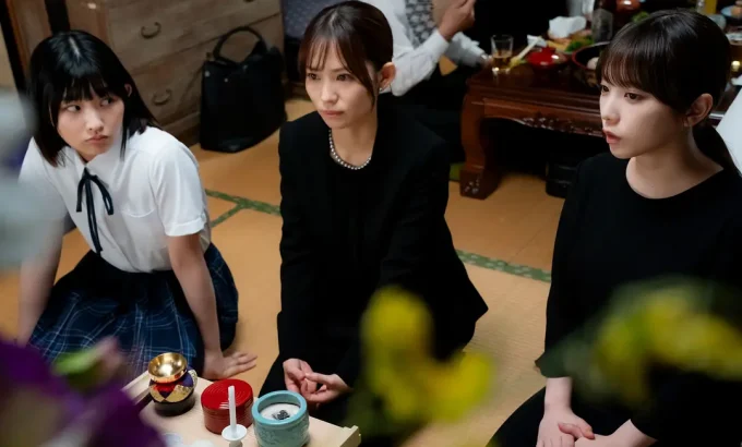 量产型璃子-最后的模型女子的人生组装记- 量産型リコ –最後のプラモ女子の人生組み立て記–