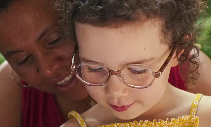 亲爱的格洛莉亚 Àma Gloria