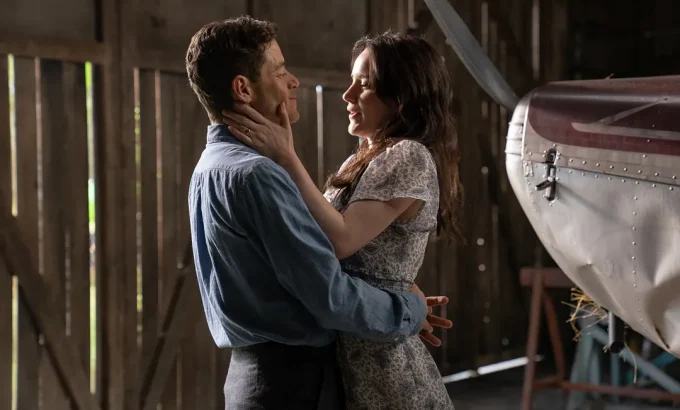 谍网追凶 The Amateur