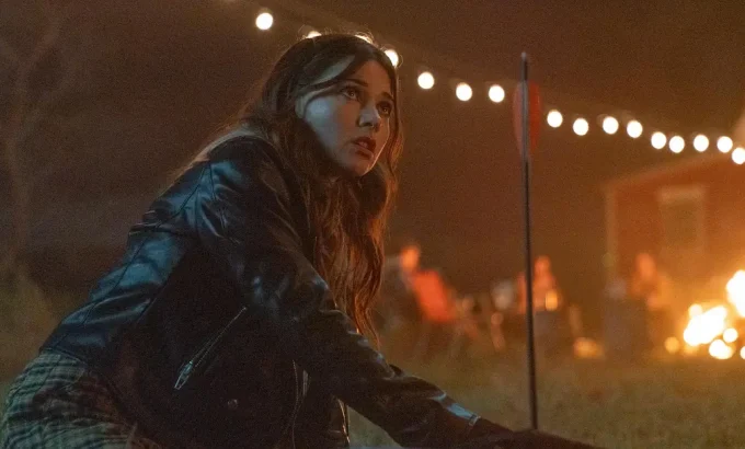 玉米地小丑 Clown in A Cornfield