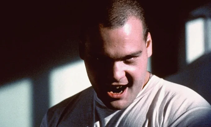 全金属外壳 Full Metal Jacket