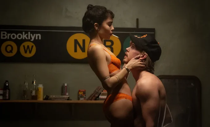 偷天盗日 Caught Stealing